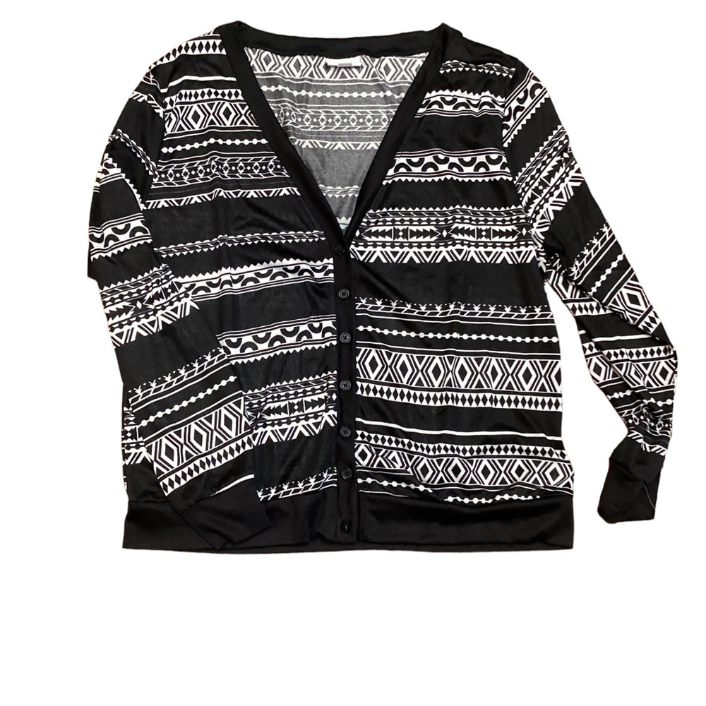 LulaRoe Cheryl lightweight cardigan Black/white geometric print Size Medium